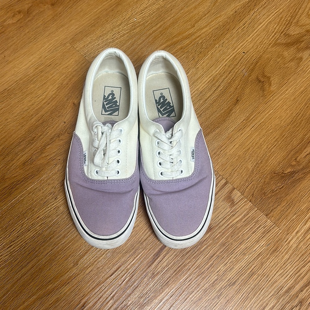 Vans - Picture 2 of 3